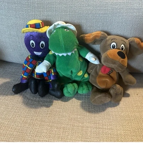 Wiggle stuffies - Picture 4 of 4